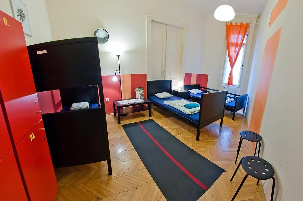 Animation City Hostel Budapeşte 0*,  Macaristan